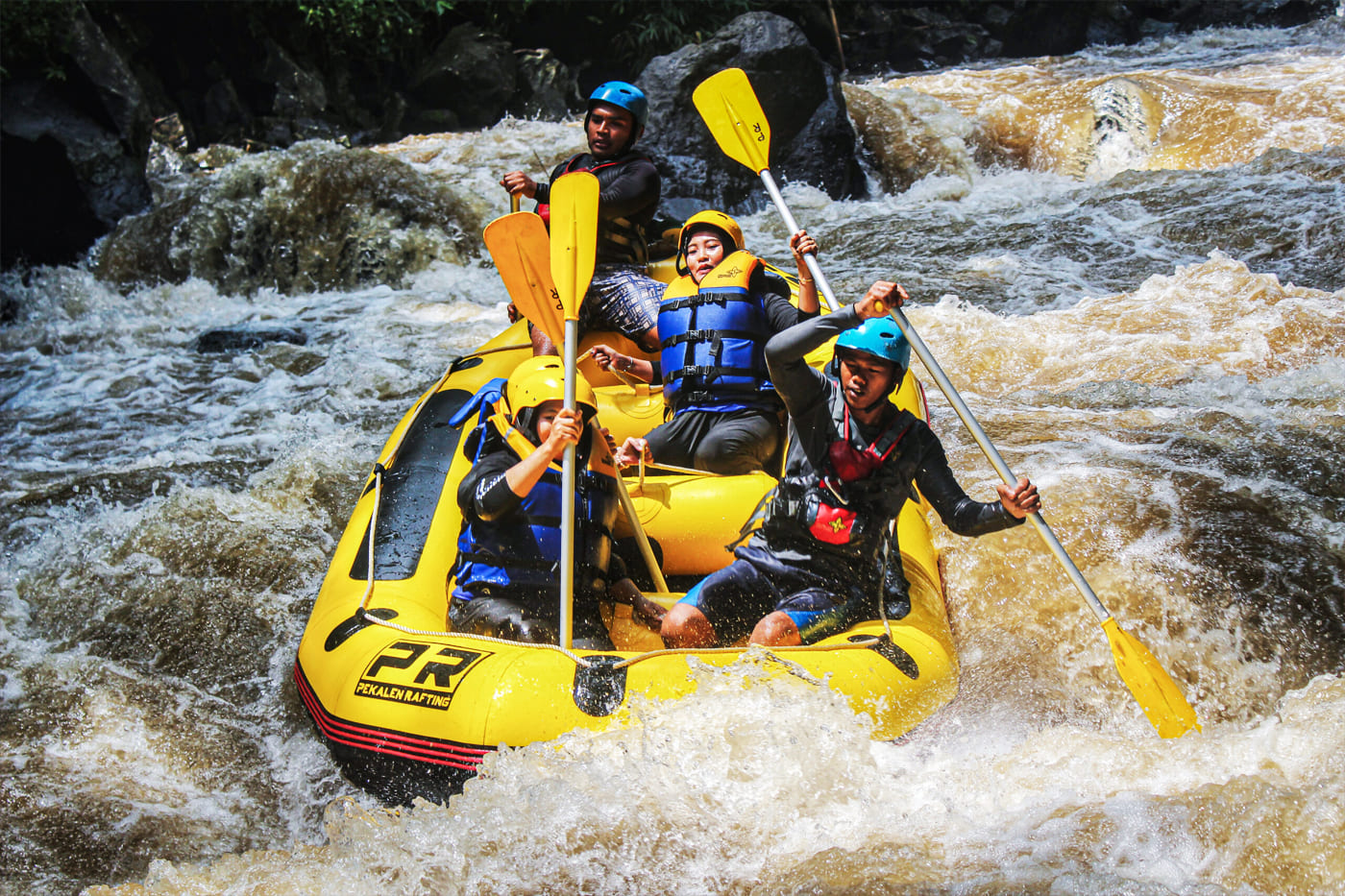 Mount Bromo Ijen Crater & Water Rafting Tour 4 Days 3 Nights